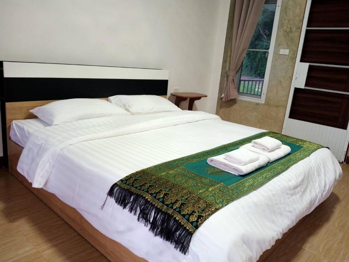 Jeerang Countryside Resort Mae Hong Son Bagian luar foto