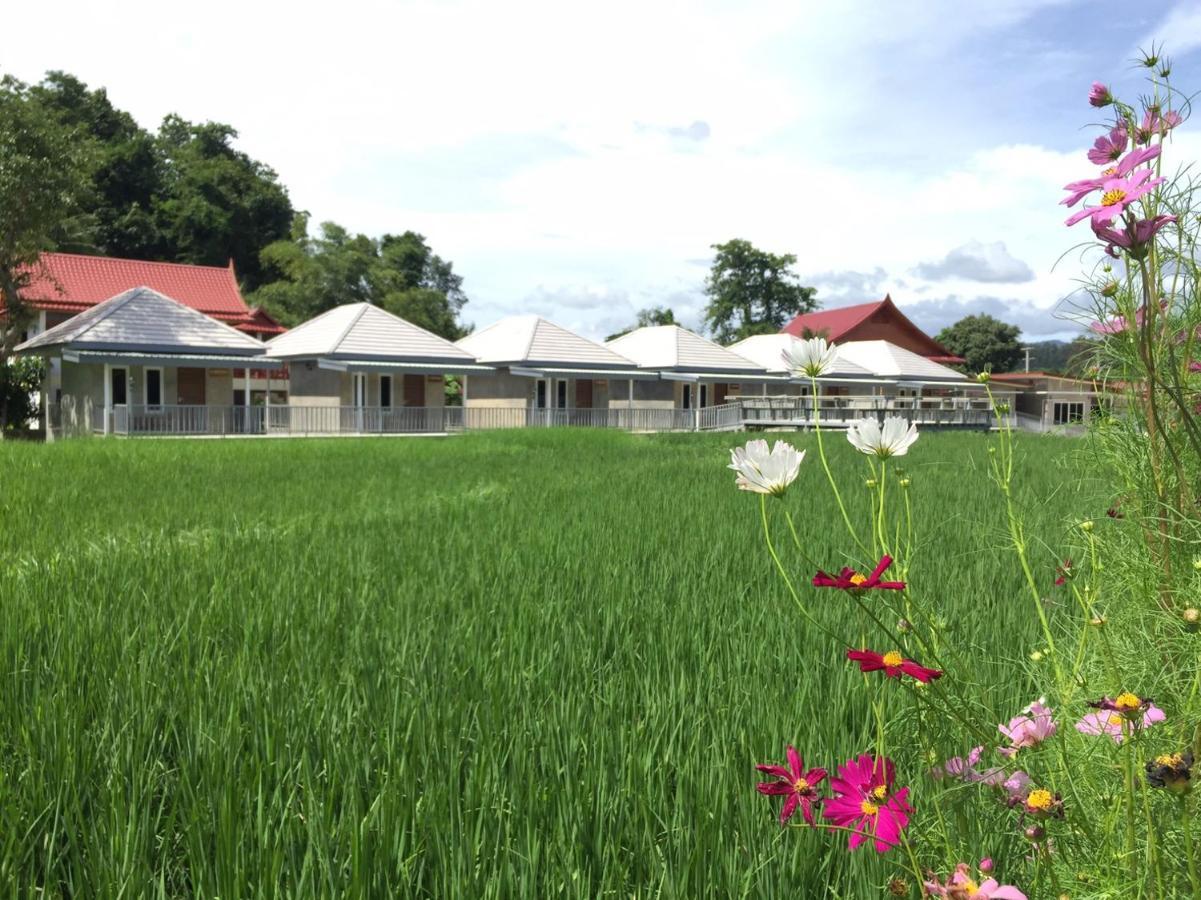 Jeerang Countryside Resort Mae Hong Son Bagian luar foto